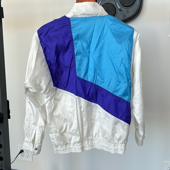 VINTAGE ADIDAS light jacket early 90s - Picture 8 of 10